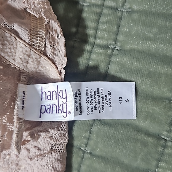 V-Neck Retro Lace Bralette - Picture 4 of 5